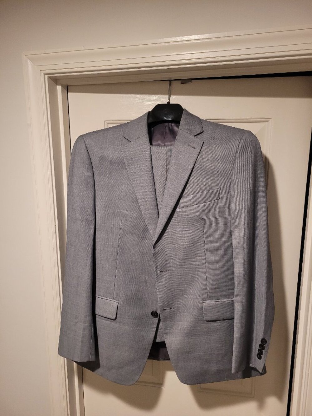 Ralph Lauren 70% Wool Light Gray Two-Piece Suit 40R / 34x30
